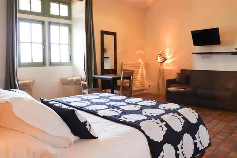 Domaine Du Normandoux, The Originals Relais Hotell Tercé Exteriör bild