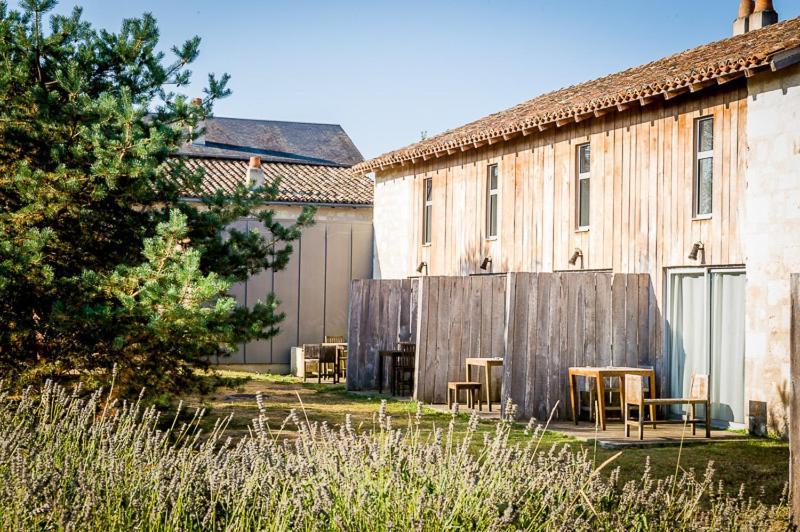 Domaine Du Normandoux, The Originals Relais Hotell Tercé Exteriör bild