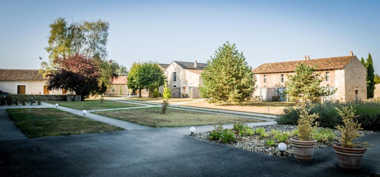 Domaine Du Normandoux, The Originals Relais Hotell Tercé Exteriör bild